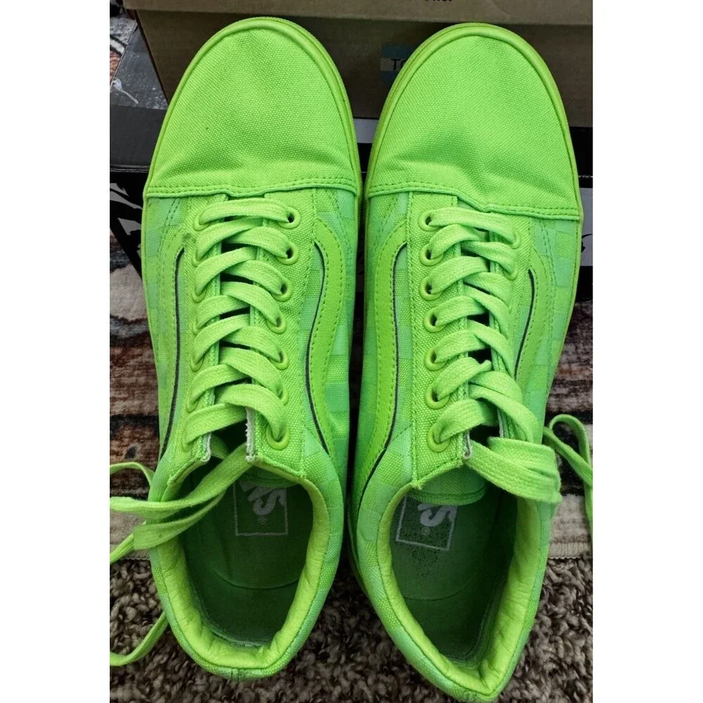EUC VANS Neon Green Checker Low Top Lace-Up Sneakers with Extra Laces M8 W9.5